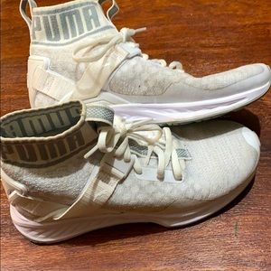 High top puma ignite tennis shoe